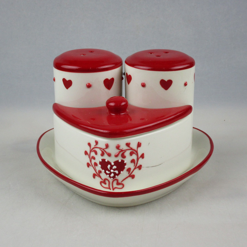 Wholesale Valentine Ceramic Salt N Pepper Sugar Pot Saucer