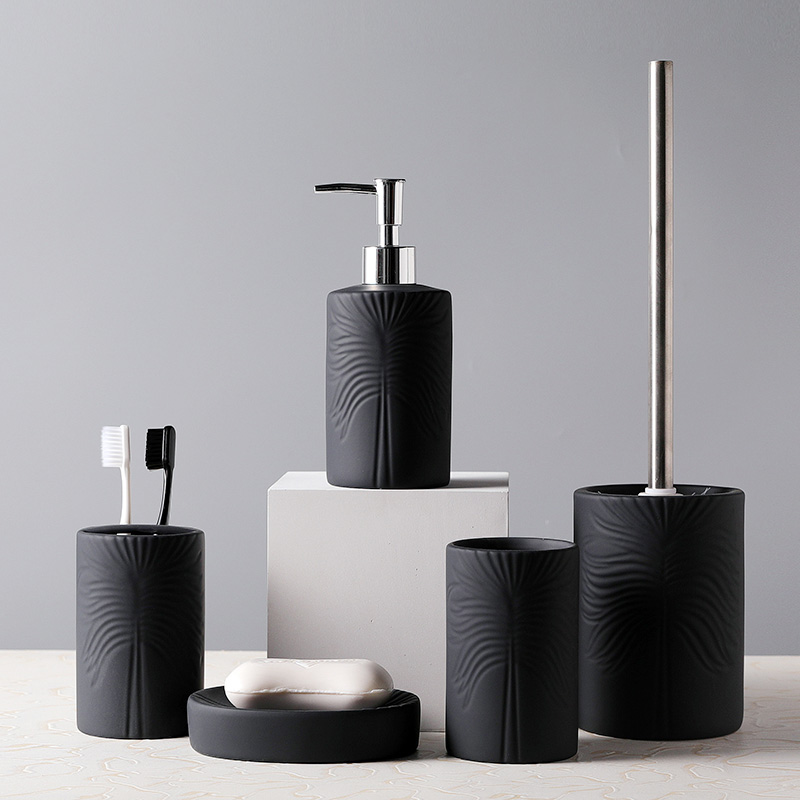 Wholesale Ceramic Bathroom Accessories Set 5 Black Intaglio Flower Pattern 