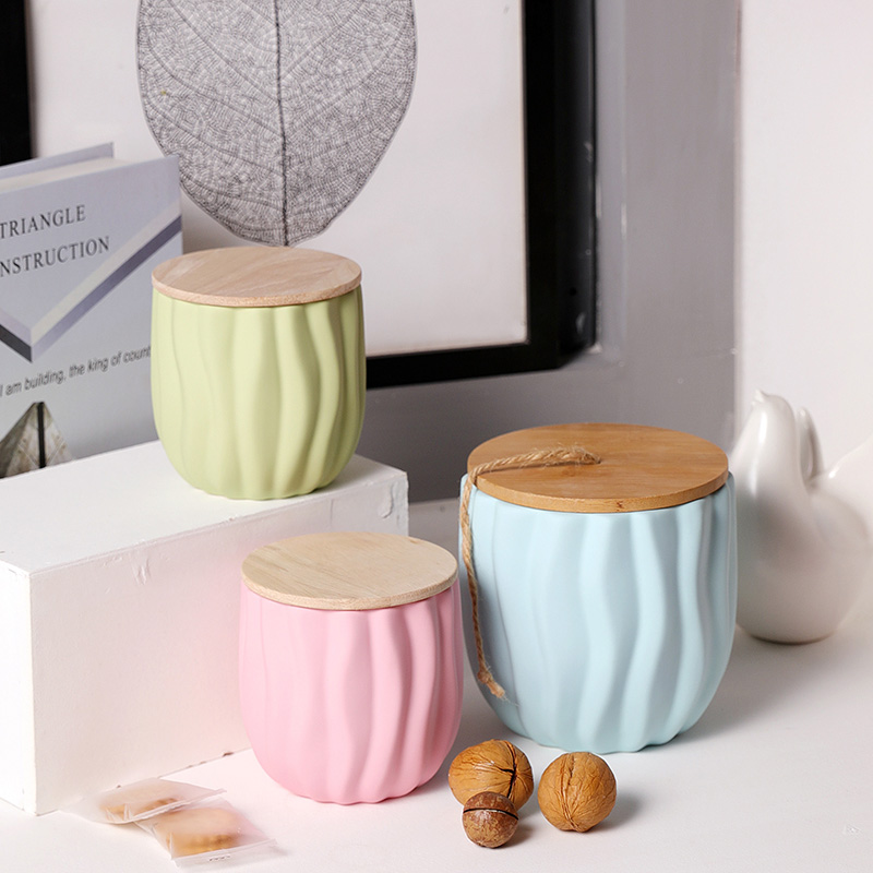 Wholesale Ceramic Storage Jar Canister With Bamboo Lid Multi-Color