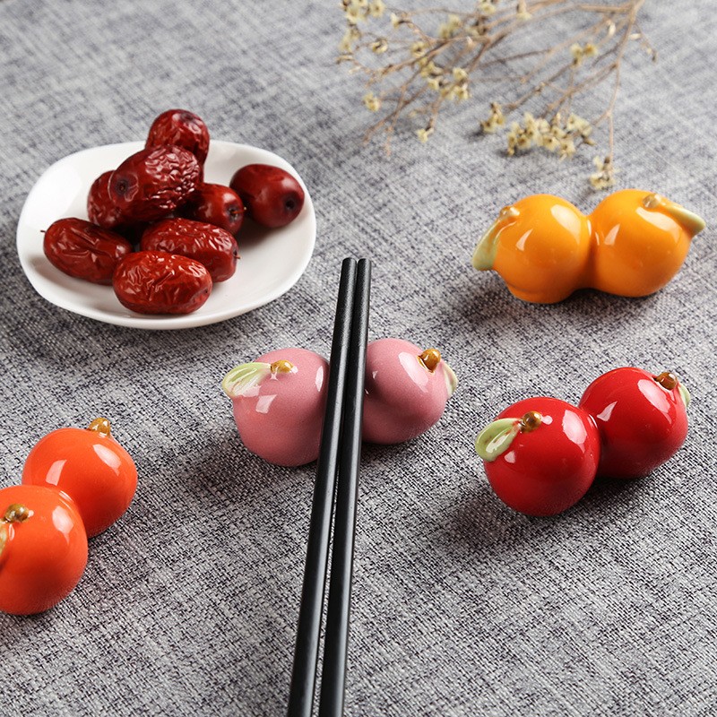 Wholesale Ceramic Strawberry Chopsticks Rest Holder